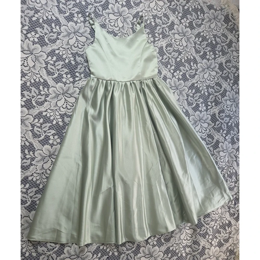 Girls Satin Maxi Dress 8 Green Detachable Bow Adjustable Straps Formal  NWT